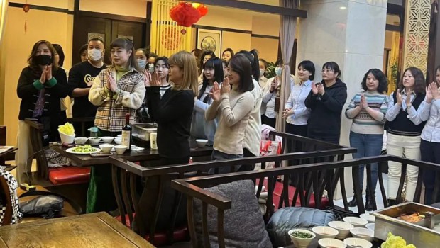 兰州6165金沙总站集团举行“三?八”妇女节联欢活动！
